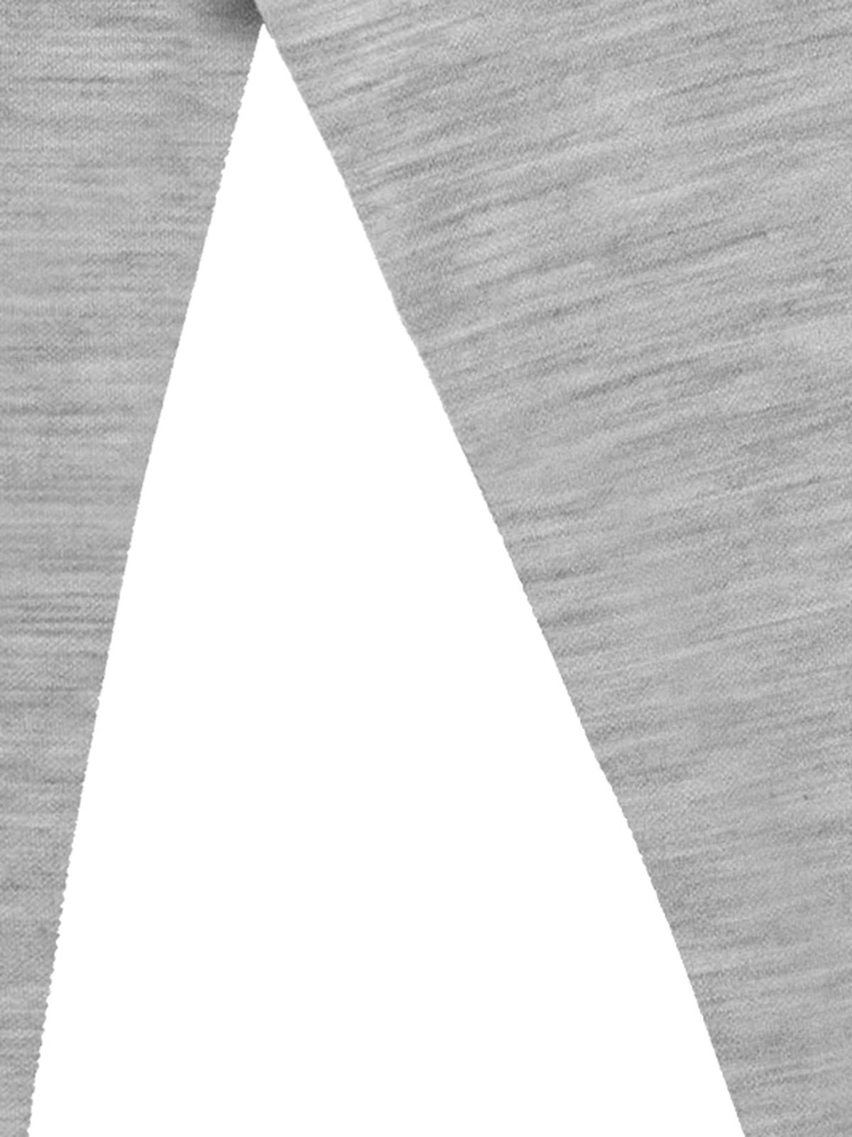 Leggings de punto gris — detalle del tejido